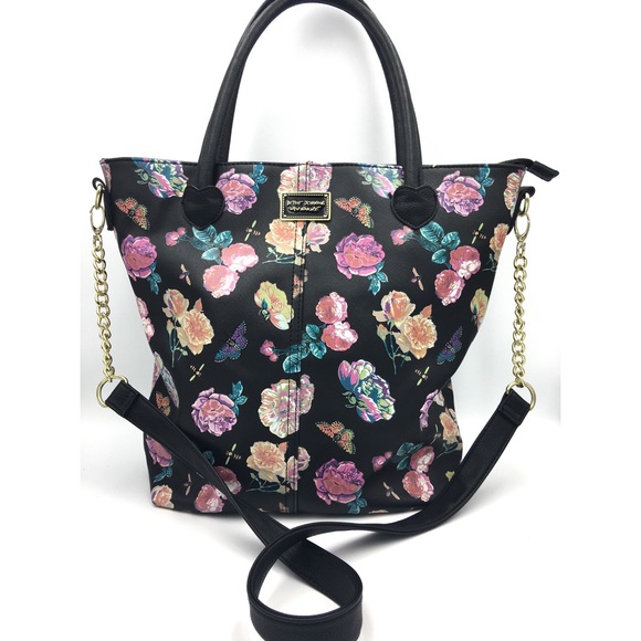 Betsey Johnson Handbags - Betsey Johnson Large Floral Crossbody Bag w/Chain
